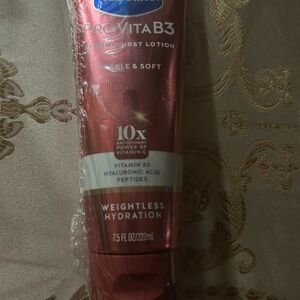 ProVita B3 Serum Burst Lotion